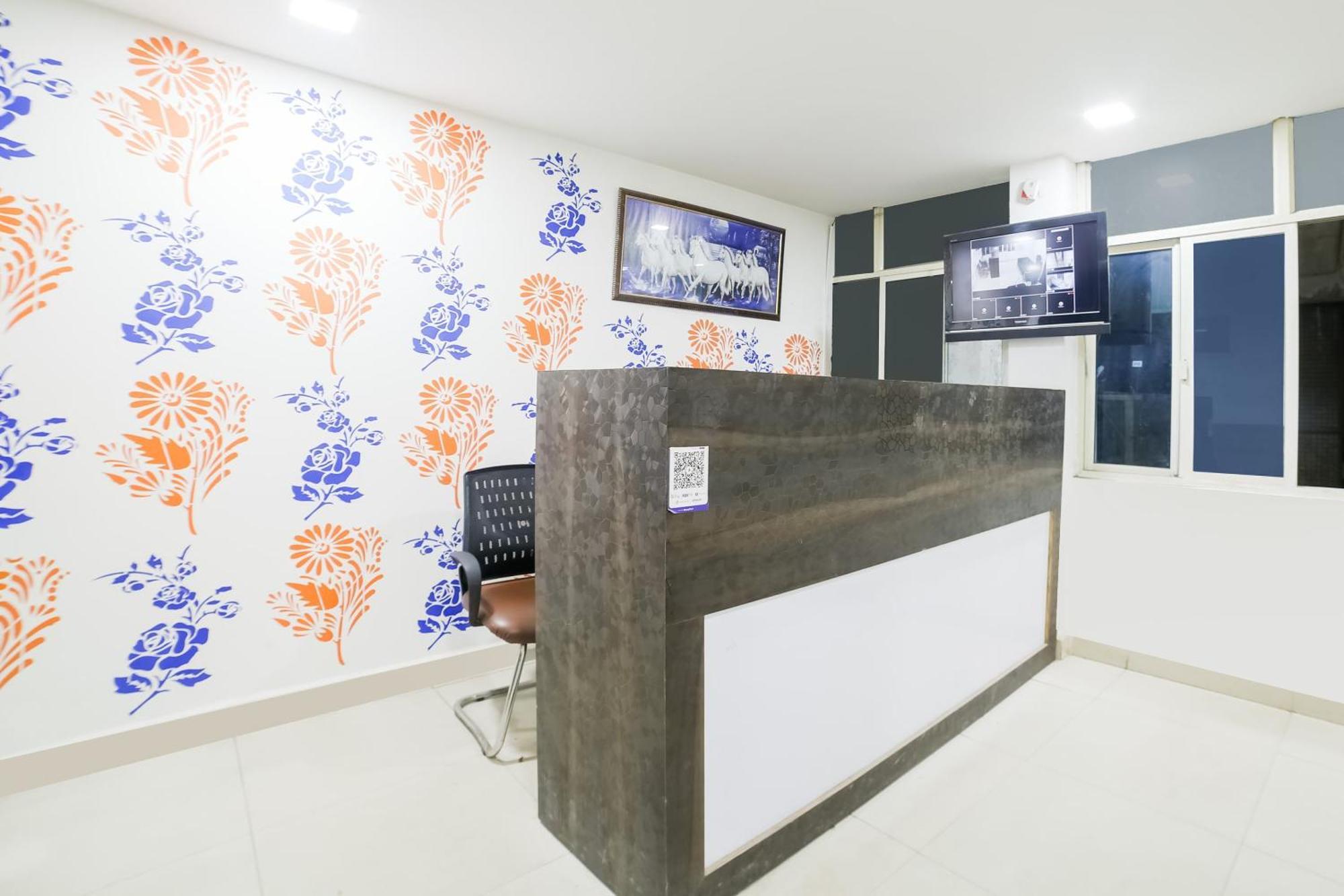 My Comfortable Hotel Nueva Delhi Exterior foto