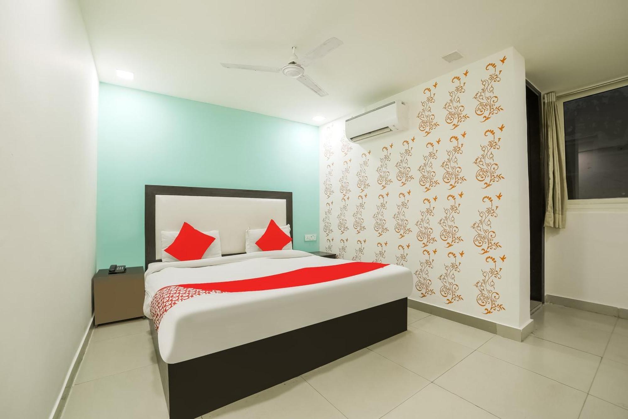 My Comfortable Hotel Nueva Delhi Exterior foto