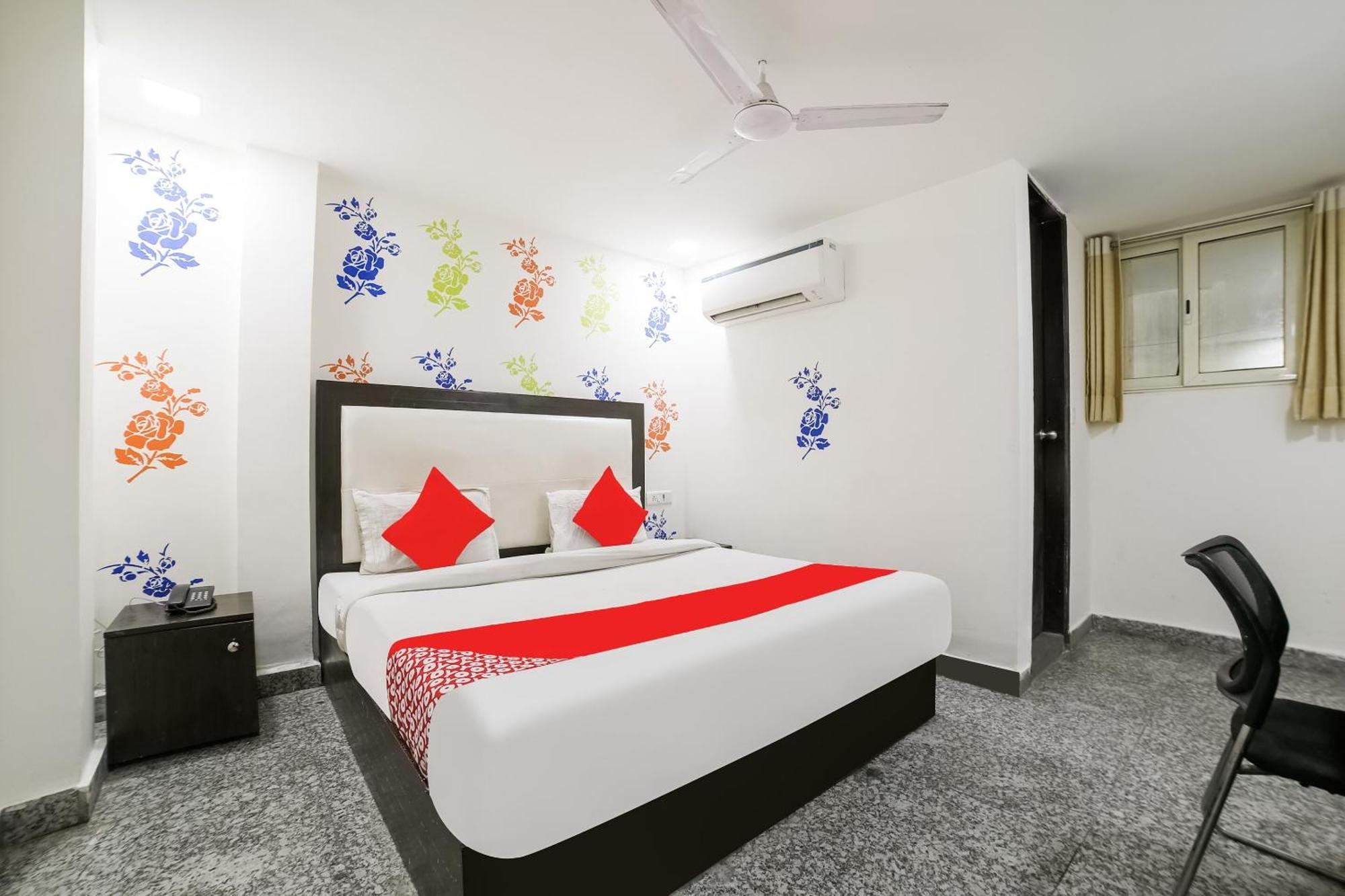 My Comfortable Hotel Nueva Delhi Exterior foto